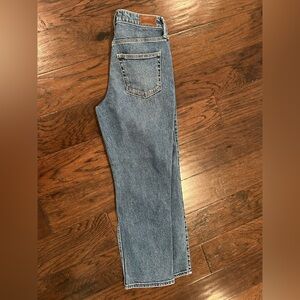 NWOT Hollister High-Rise Vintage Straight Jeans